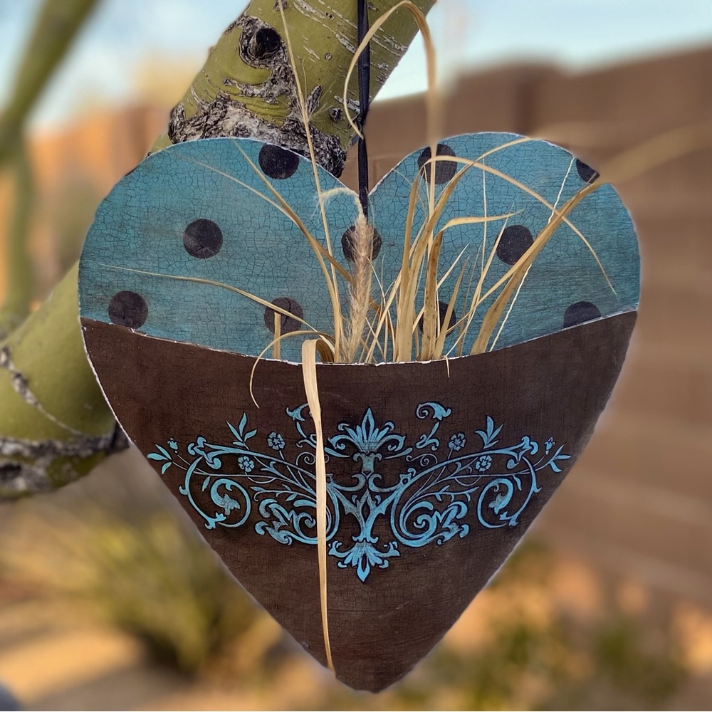 Metal Heart Flower Hanging Holder, Bird Feeder? Art, Yard, Garden
